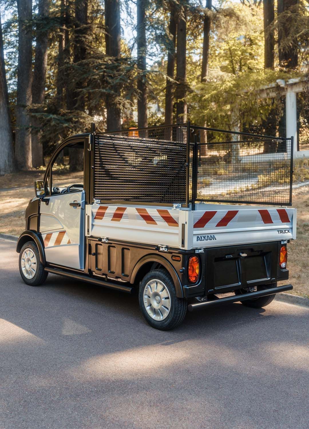 AIXAM D-TRUCK Camionetă cu benă